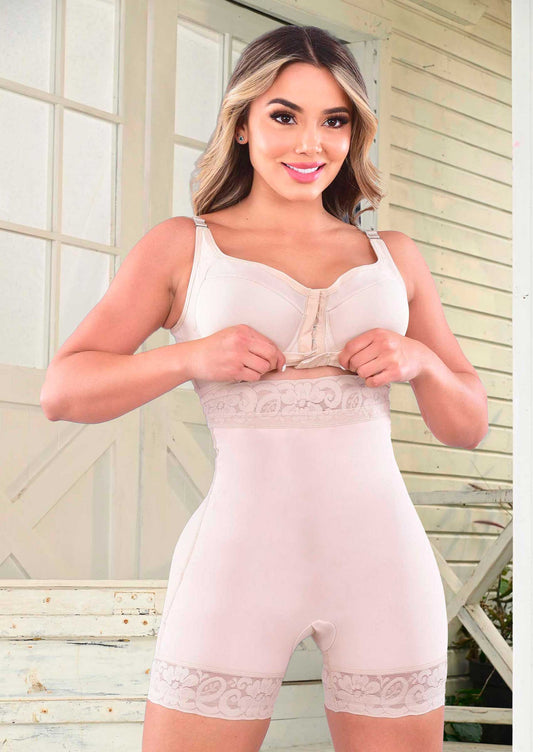 Panty tiro alto levanta cola beige F3051